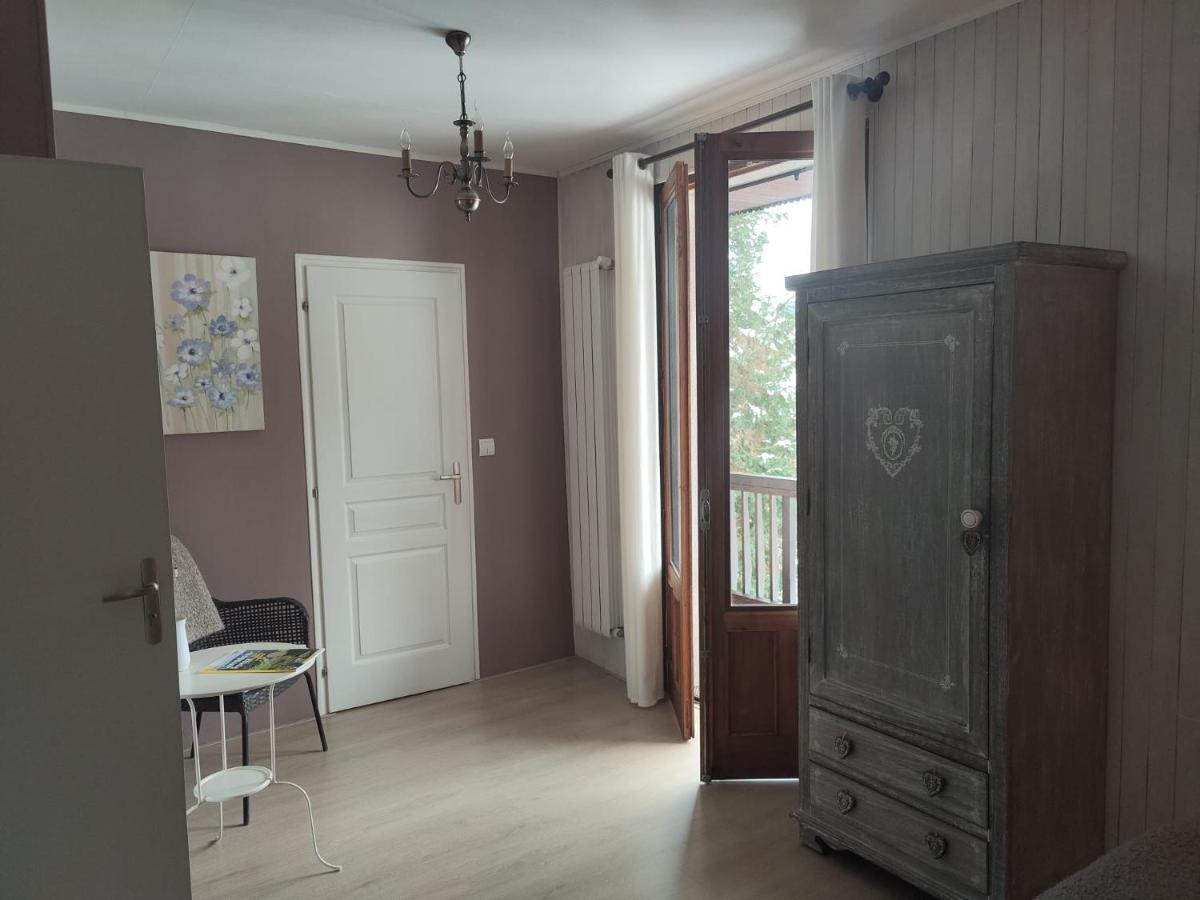 La Maison Du Chevalier Marat Exteriér fotografie