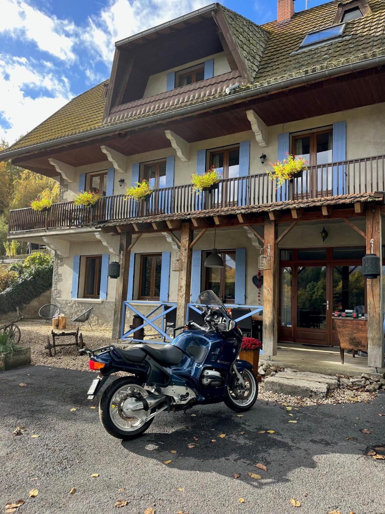 La Maison Du Chevalier Marat Exteriér fotografie